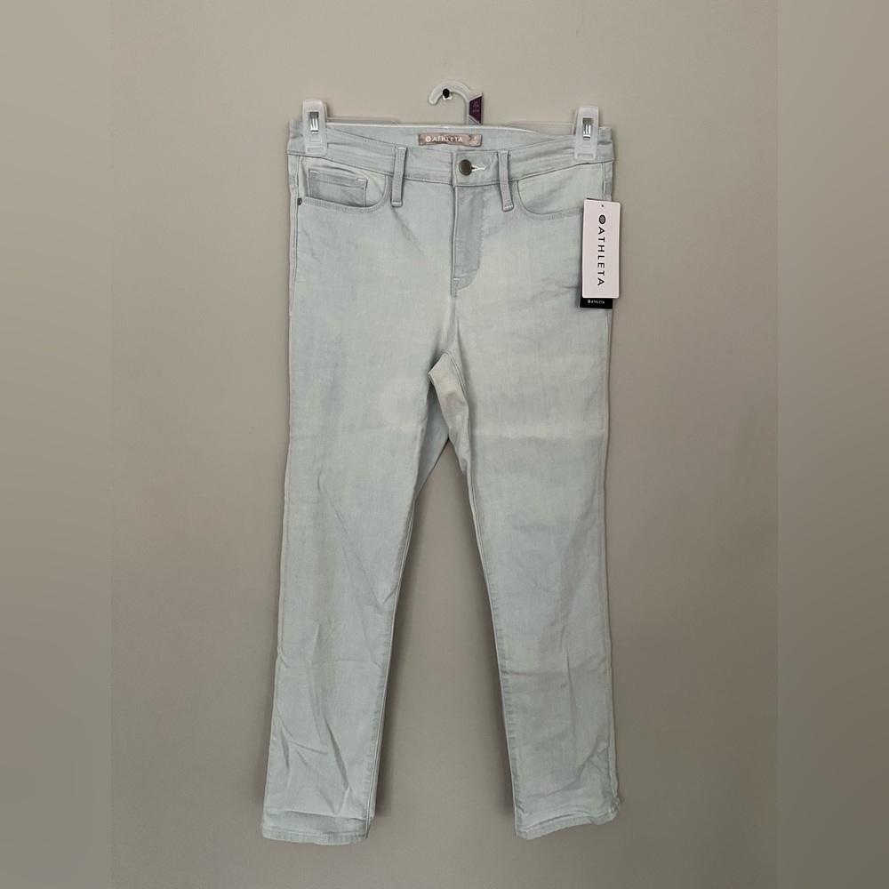 Women’s NWT Athleta Sculptek Skinny Crop Jeans Glacier Wash
